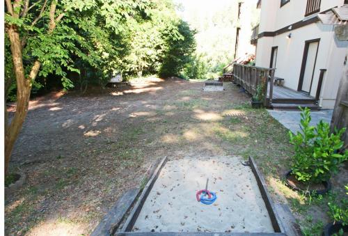 Lily Pad Hot Tub Private Dock BBQ Game Room Walk to Town Fast WiFi Dog Friendly - photo 23