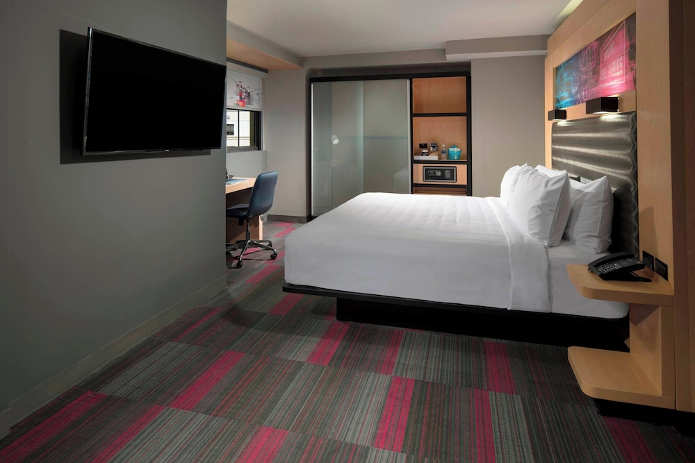 Aloft Coral Gables - photo 12