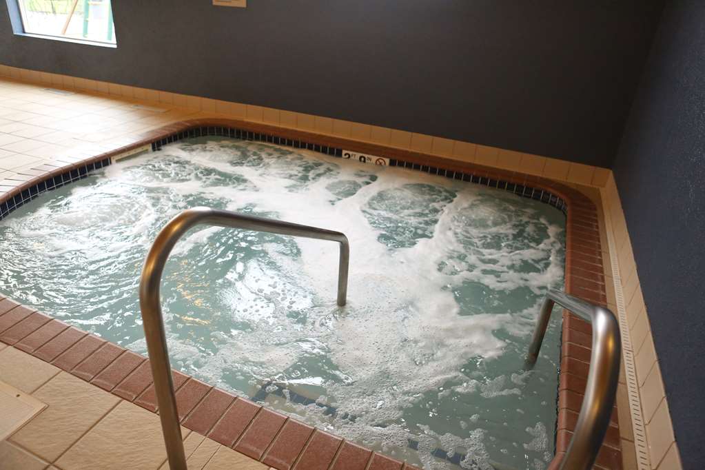 GrandStay Hotel & Suites Perham - photo 21