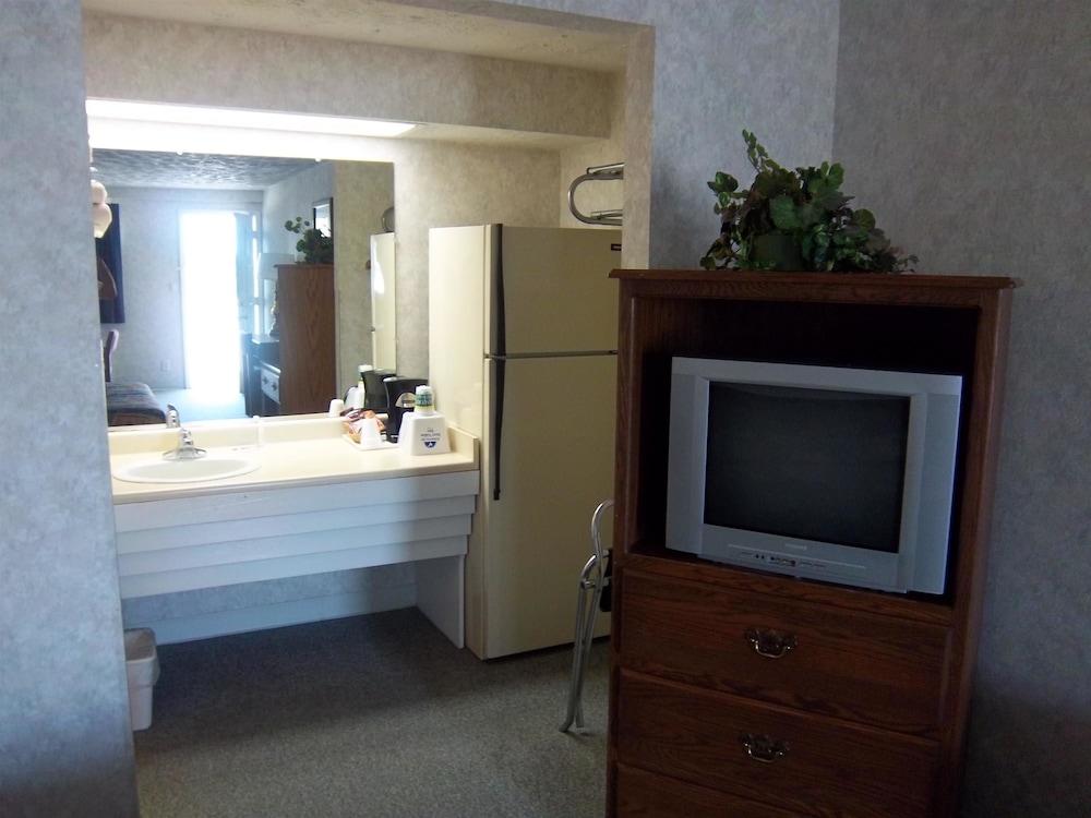 Knights Inn Cozad Lexington Area - photo 13