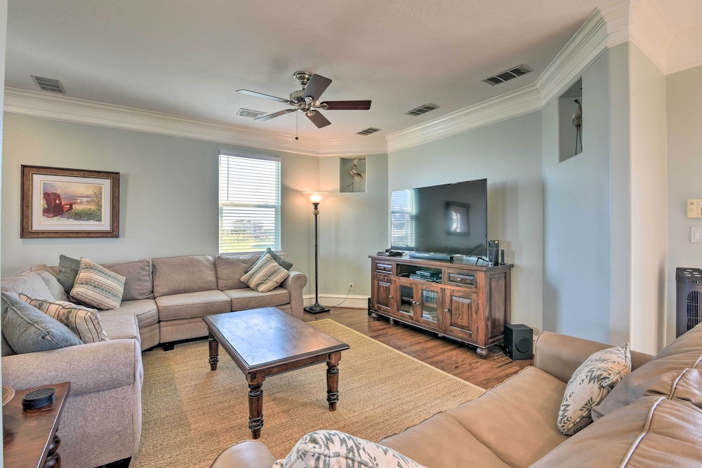 Bay Views Family Friendly Galveston Resort House - photo 2