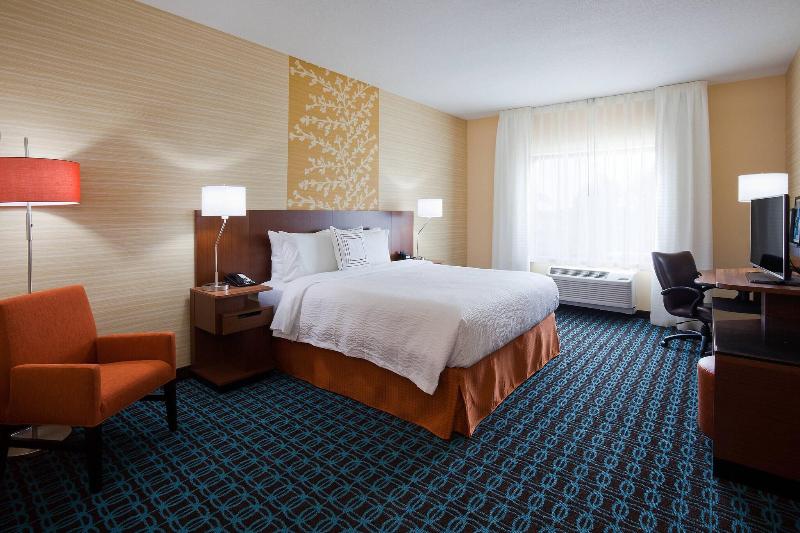 Fairfield Inn & Suites by Marriott St. Paul Northeast - photo 16