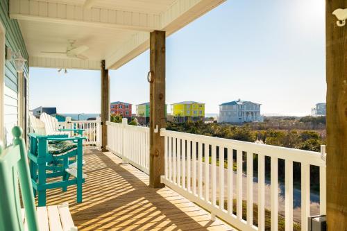 A Pawsitive Attitude by Oak Island Accommodations - photo 21