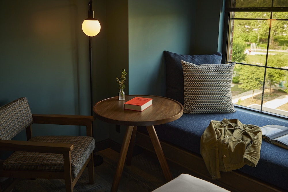 The Junto Hotel - photo 10