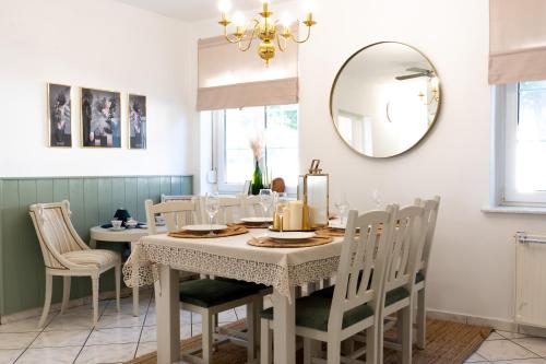 1 Mi To Ski Resort South Lake Tahoe Townhome — South Lake Tahoe