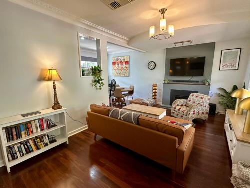 West Busselton Cottage — 4-Star Luxury Hotel in Broadwater, Australia