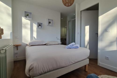 Le Jaures 2 T2 Rdc — hotel in Hennebont
