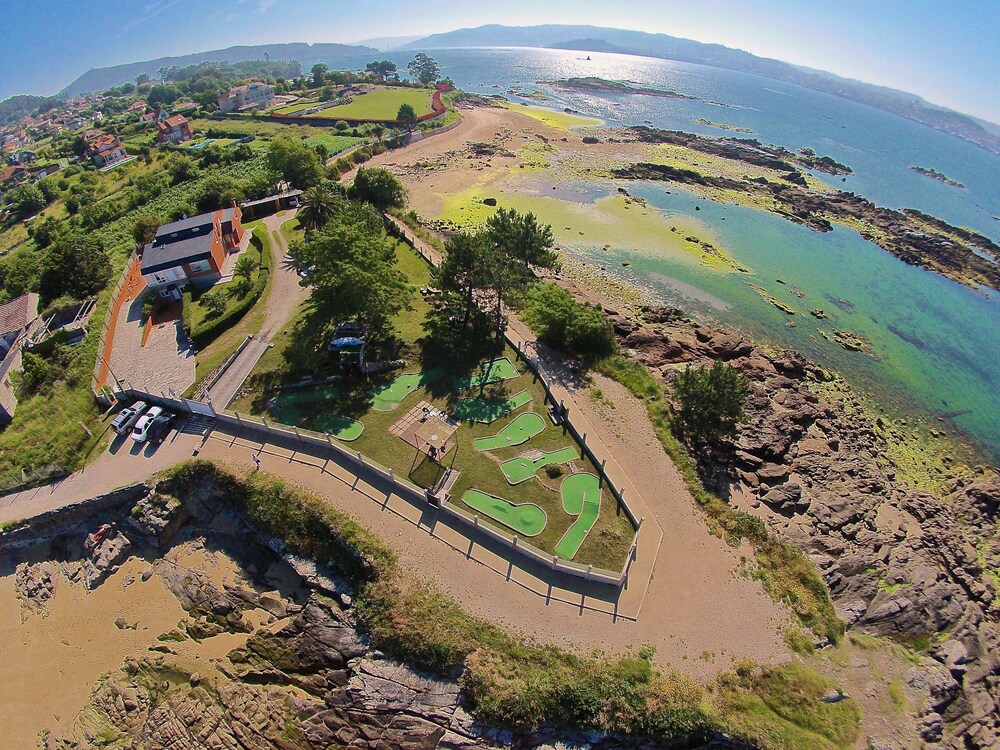 La Garita Casa Rural — 4-Star Luxury Hotel in Cangas Do Morrazo, Spain