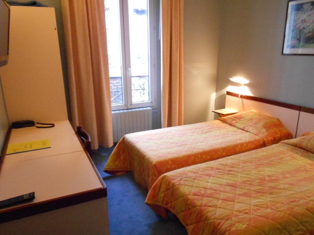 Abricotel - carbon neutral hotel in Paris