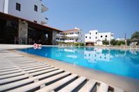 Theatraki Apartments