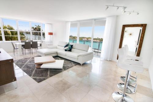 Oceanfront Contemporary Suites - photo 62