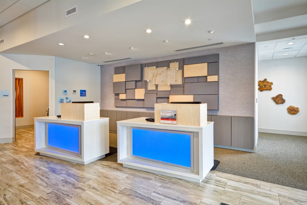 Holiday Inn Express Evansville by IHG - photo 2