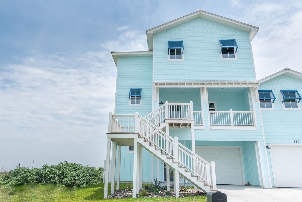 Seaside Breezes in Port Aransas, United States