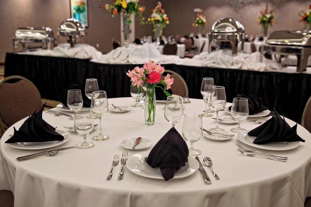 Courtyard by Marriott Oxford - photo 35