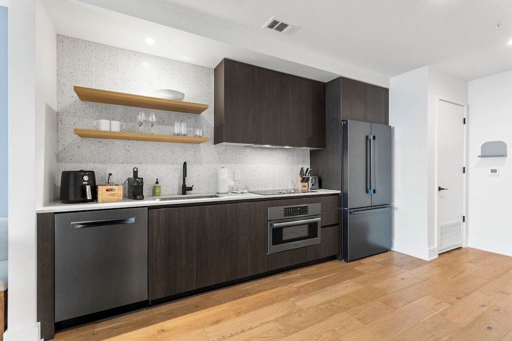 Austin Condo Hotel - photo 388