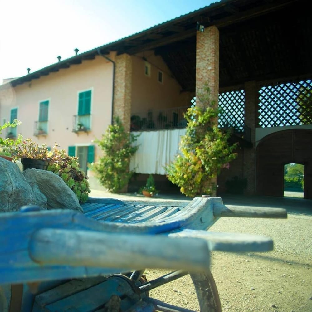 Cascina Lane’