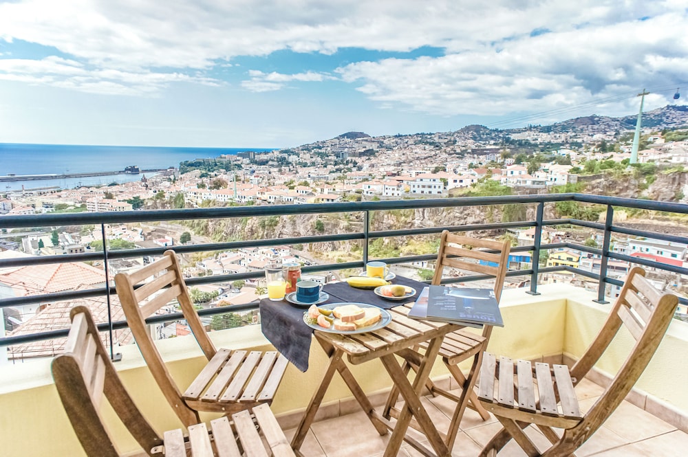 Trendy Apartments — 4-Star Luxury Hotel in Funchal, Portugal