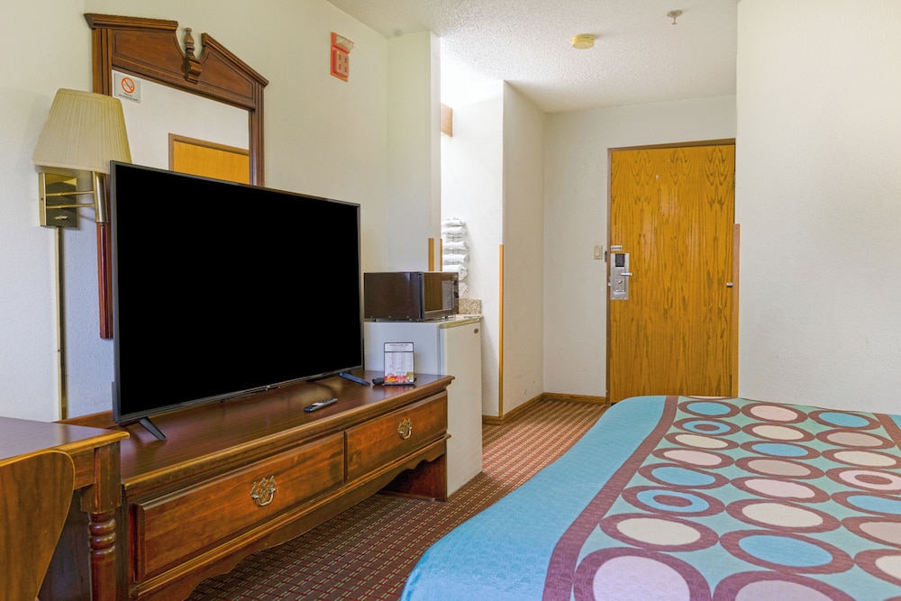 Super Sleep Inn By OYO I 80 Princeton - photo 17