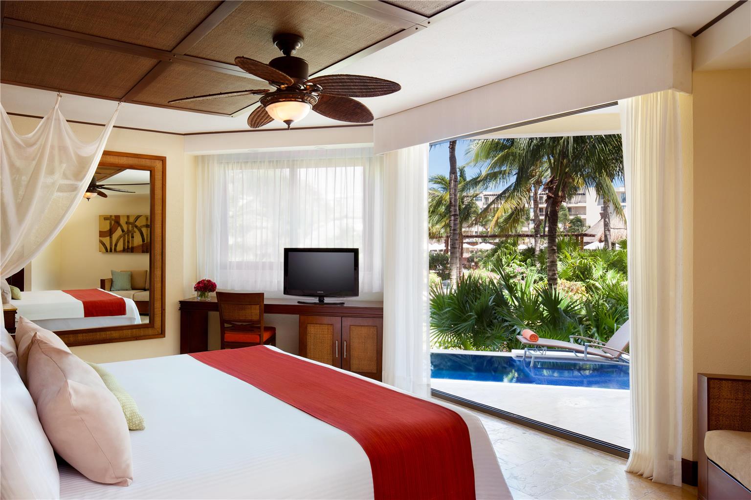 Guest room