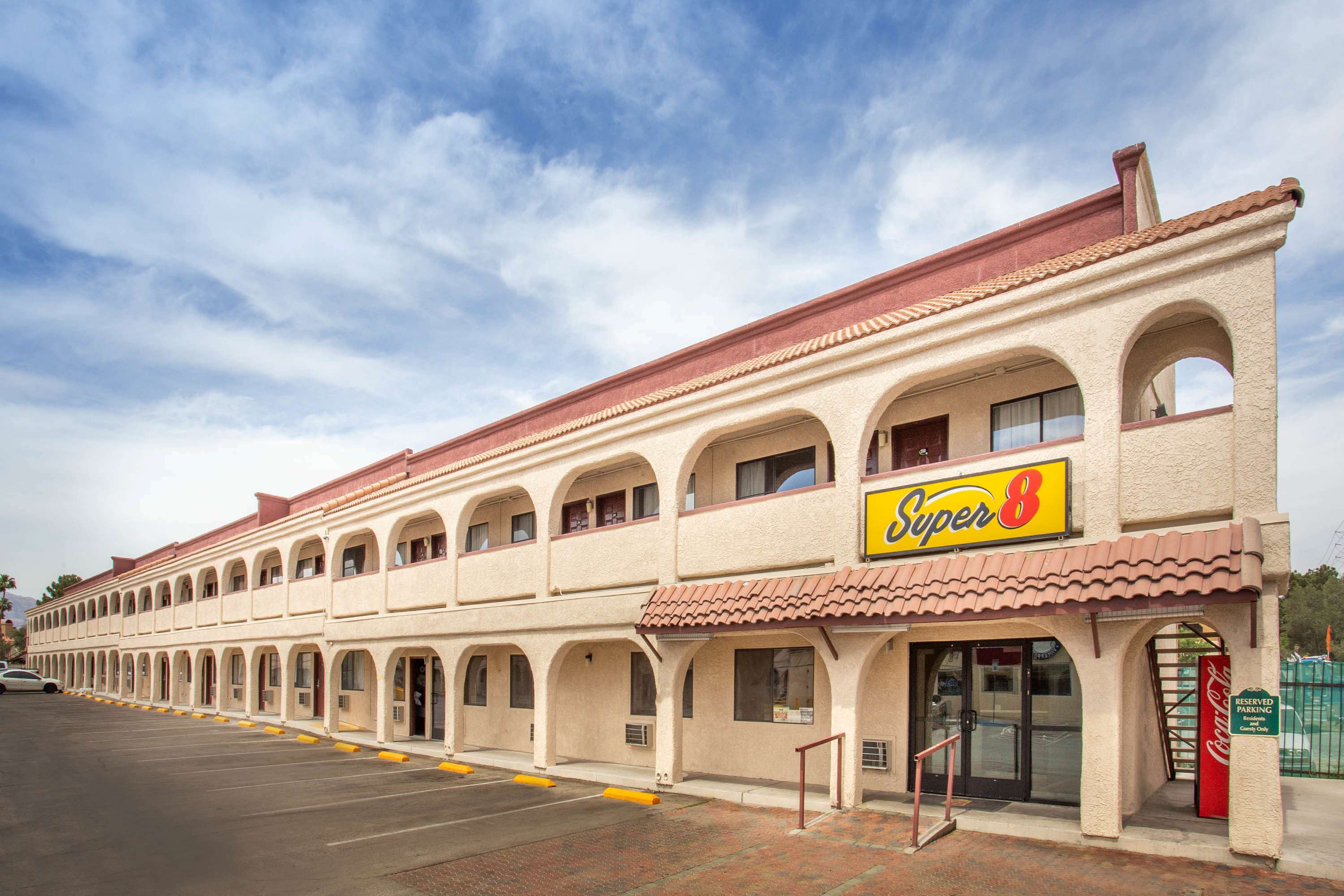 Super 8 by Wyndham Las Vegas Nellis AFB Area - photo 3