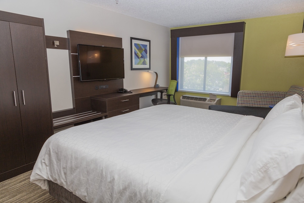 Holiday Inn Express Clayton by IHG - photo 9