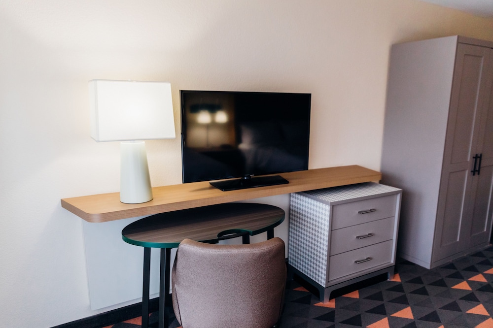 Holiday Inn Phoenix Mesa Chandler by IHG - photo 4