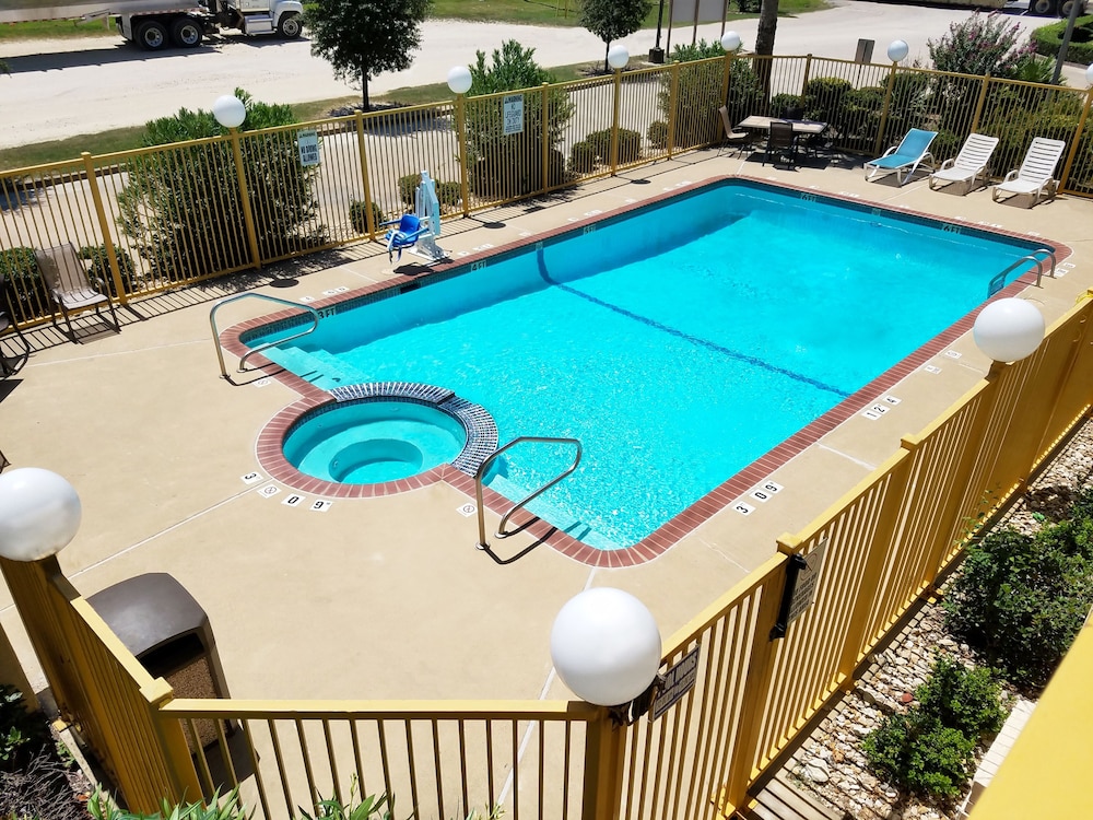 Hotel Blue - photo 15