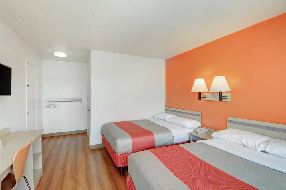 Motel 6 Oklahoma City Airport - photo 10