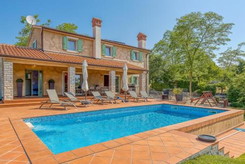 Villa Terracotta — 4-Star Luxury Hotel in Nedescina, Croatia