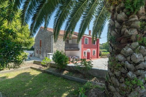 Casa La venta de Pedro — 4-Star Luxury Hotel in Ribadesella, Spain