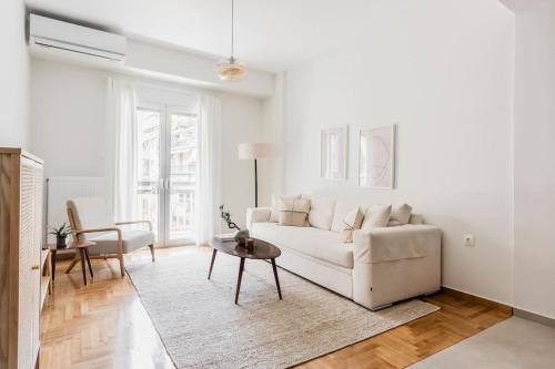 Stylish & Luminous 1BR Apartment in Pangrati by UPSTREET — 4-Star Luxury Hotel in Athens, Greece