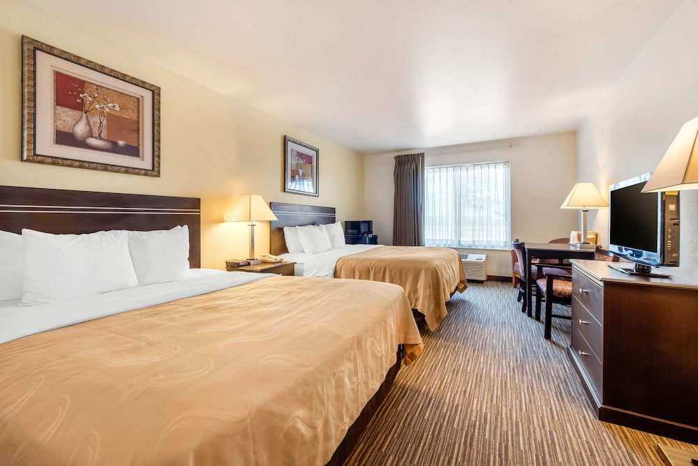 Quality Inn & Suites Limon - photo 26