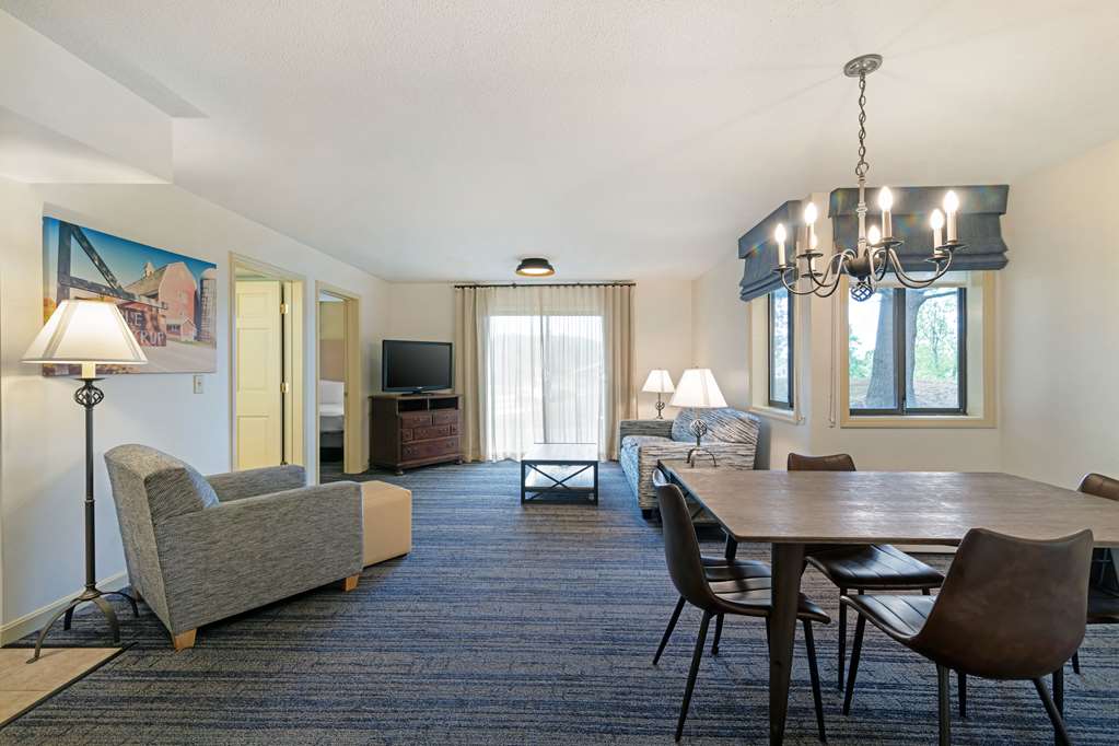 Best Western Inn & Suites Rutland Killington - photo 43