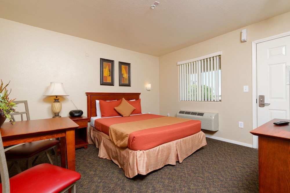 Siegel Select Casa Grande - photo 3