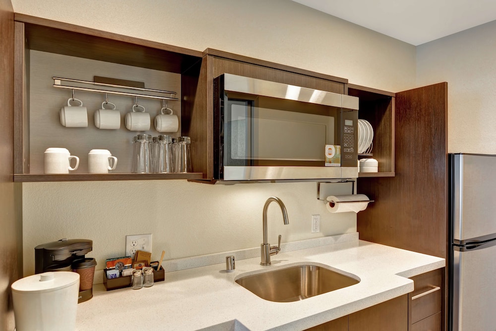 Home2 Suites by Hilton Las Vegas Strip South - photo 17
