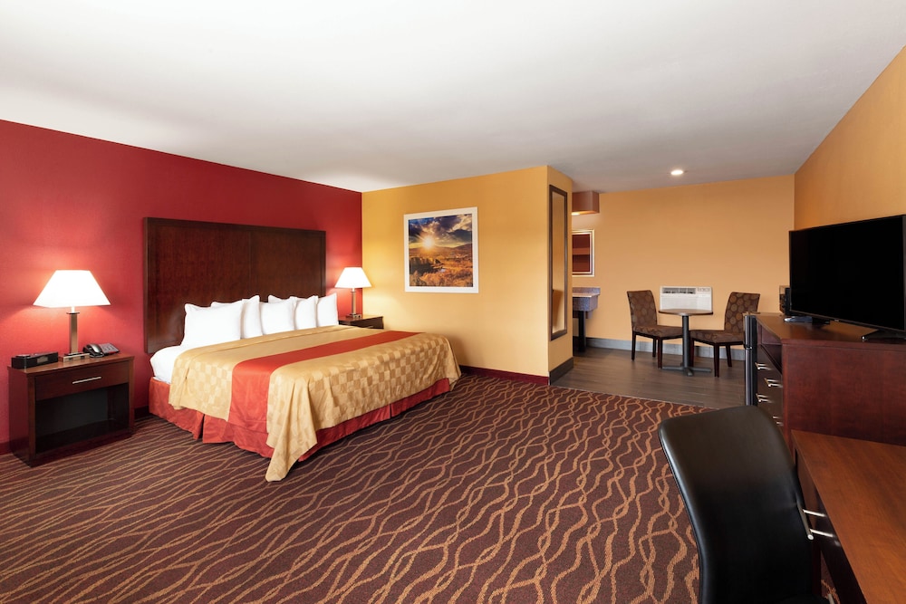 Rosewood Inn and Suites - photo 10