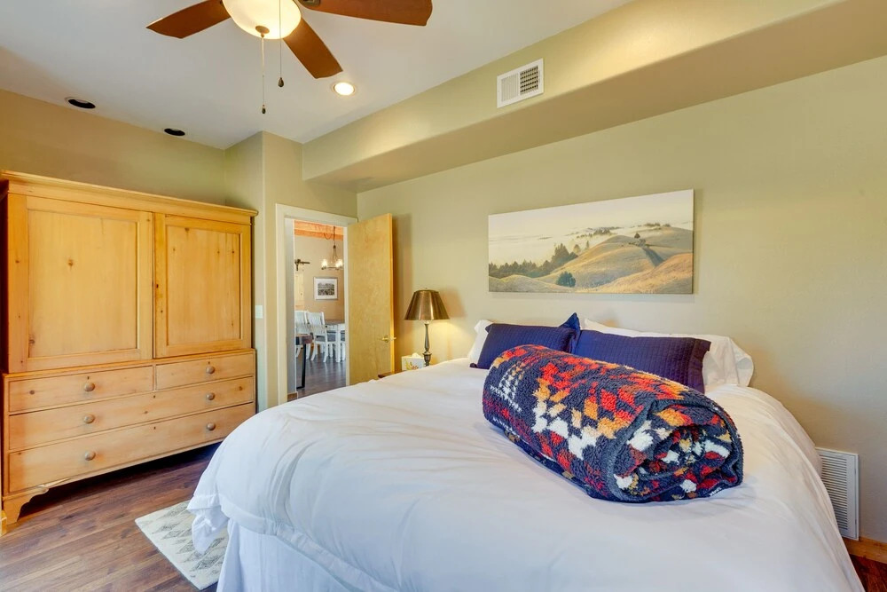 Mountain view Angel Fire Cabin: 1 Mi to Ski Resort - featured photo