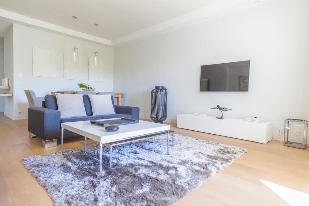 Le Moliere By Immogroom - last minute hotel in Cannes