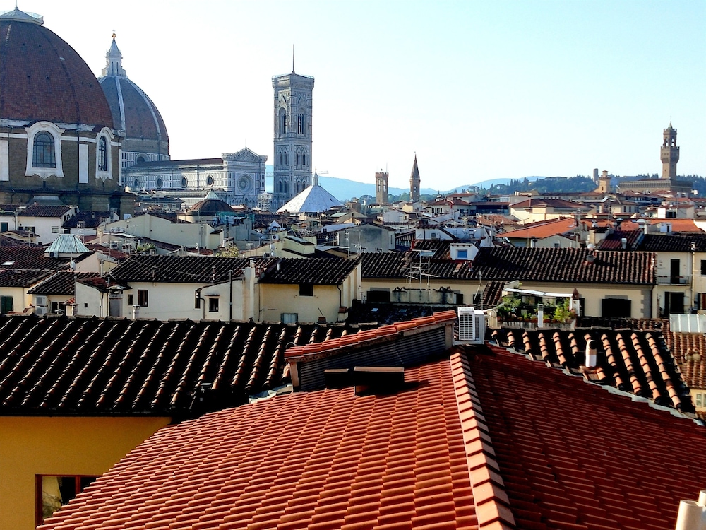 Soggiorno Rubino — 4-Star Luxury Hotel in Florence, Italy