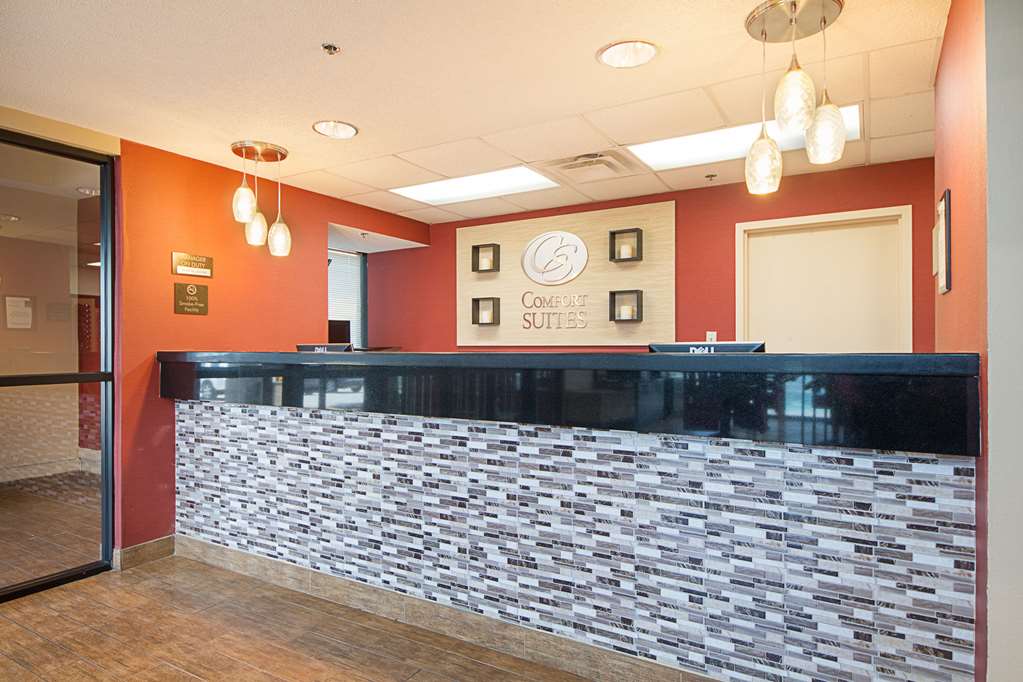 Comfort Suites Beachside - photo 7