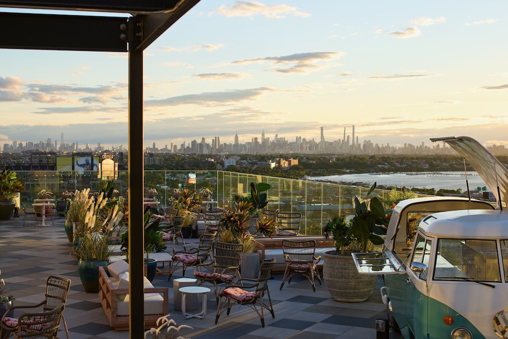 Renaissance New York Flushing Hotel at Tangram - photo 34