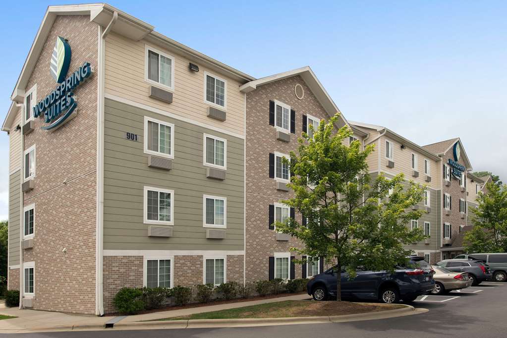 WoodSpring Suites Raleigh Apex - photo 3