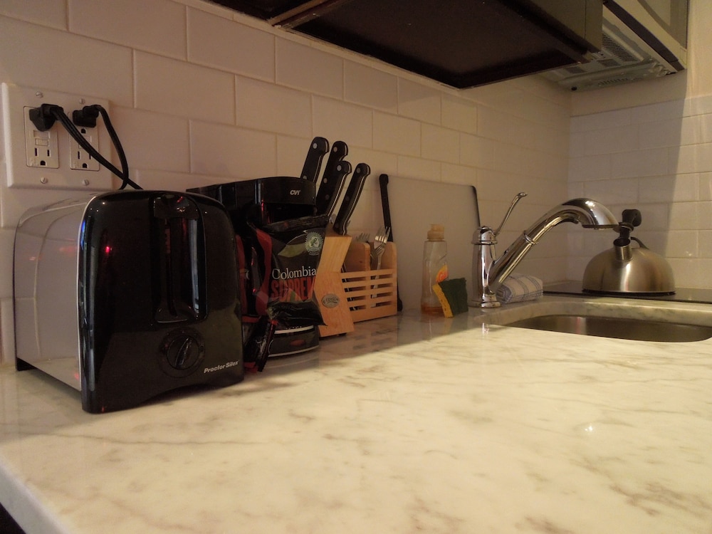 East Village Hotel - photo 20