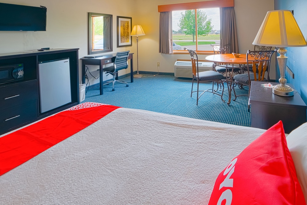 OYO Hotel Redwood Falls near Jackpot Casino - photo 20