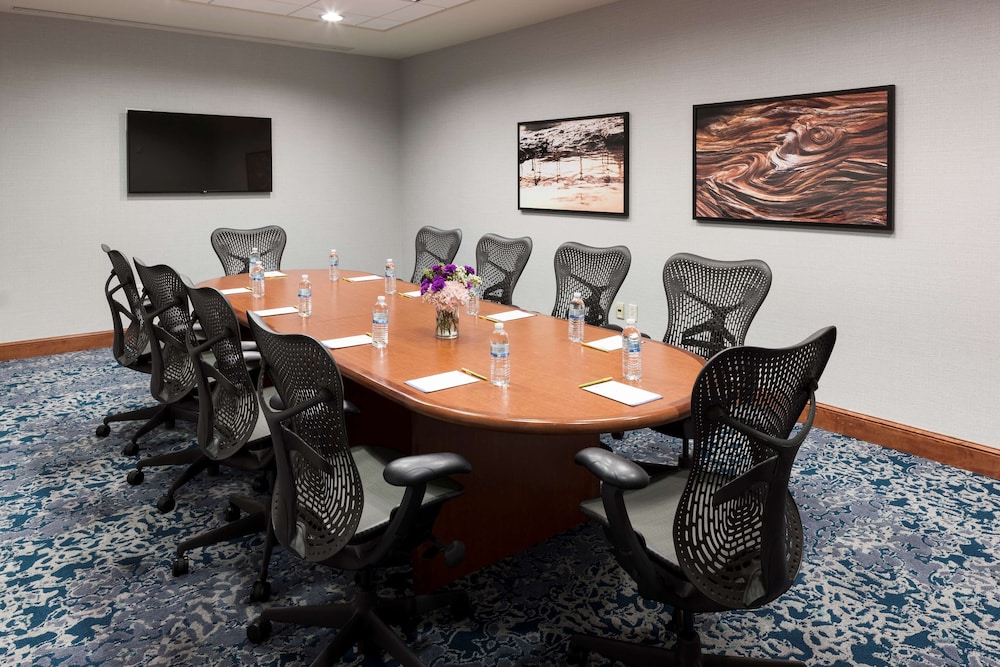 Hilton Garden Inn Austin North - photo 36