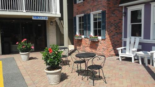 Atlantis Inn - photo 16
