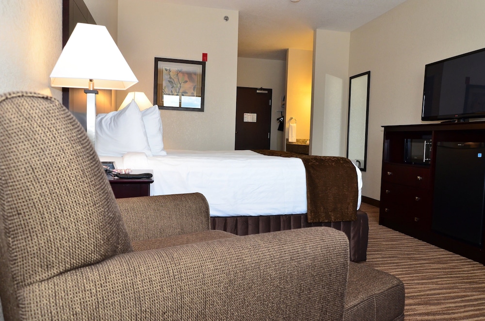 Cobblestone Inn & Suites Clarion - photo 41