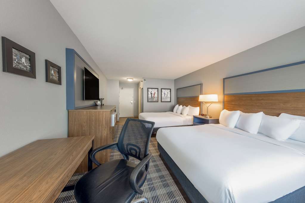 AmericInn by Wyndham Duluth - photo 29