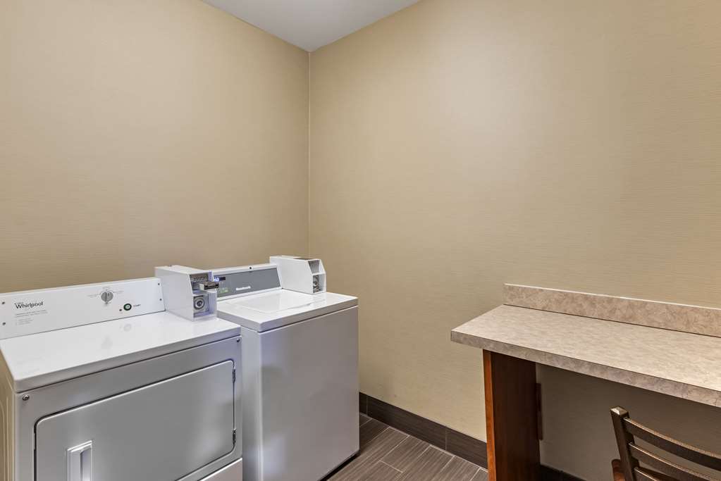 Comfort Inn & Suites Gillette near Campbell Medical Center - photo 47