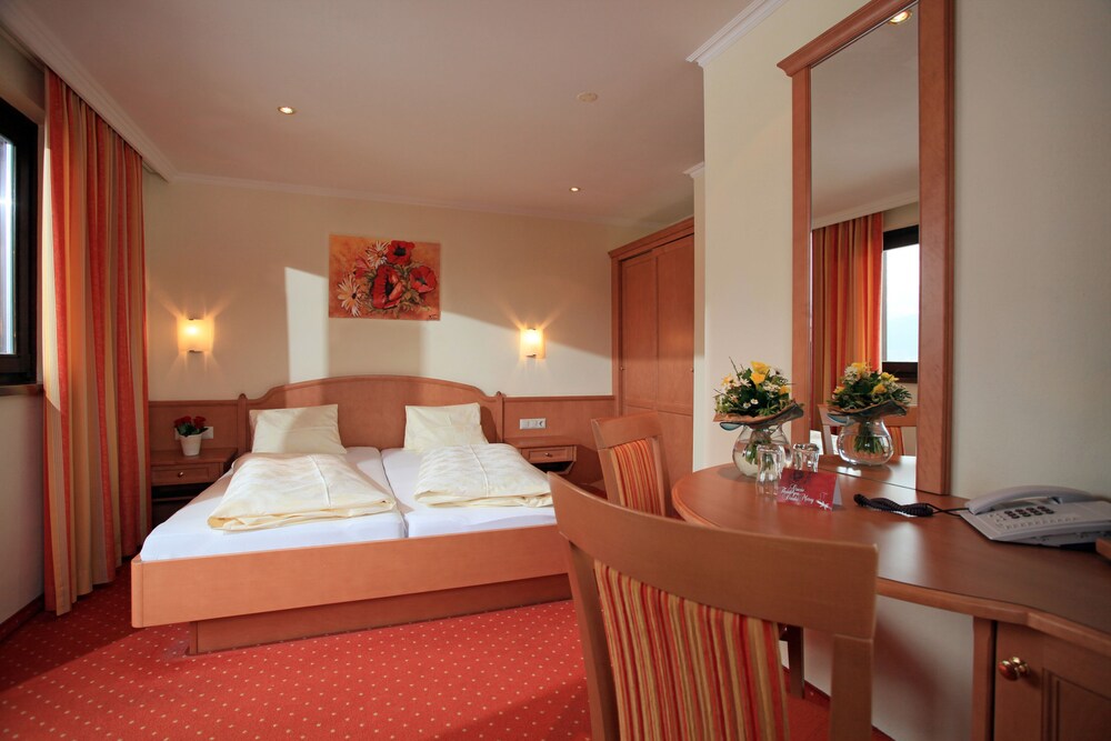 Landhotel Lechner — Kitzbuehel — photo 4